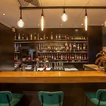 Logis Des Bourbons Climatise Ξενοδοχείο 3*