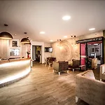 Logis Des Bourbons Climatise