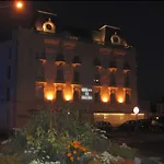 Logis Des Bourbons Climatise 3*
