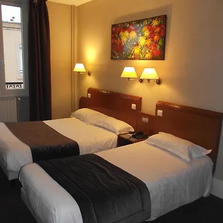 Hotel Logis Des Bourbons Climatise Montluçon