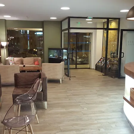 Logis Des Bourbons Climatise Hotel Montluçon