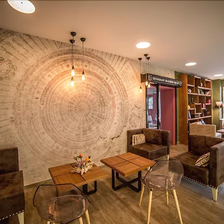 Hotell Logis Des Bourbons Climatise 3*