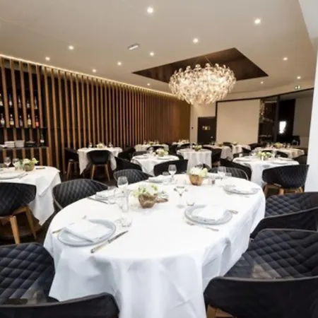 Hotell Logis Des Bourbons Climatise