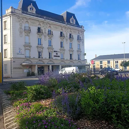Logis Des Bourbons Climatise ホテル 3*