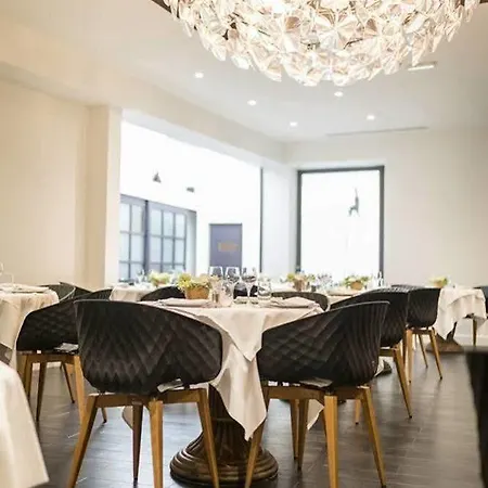Logis Des Bourbons Hotel Montlucon