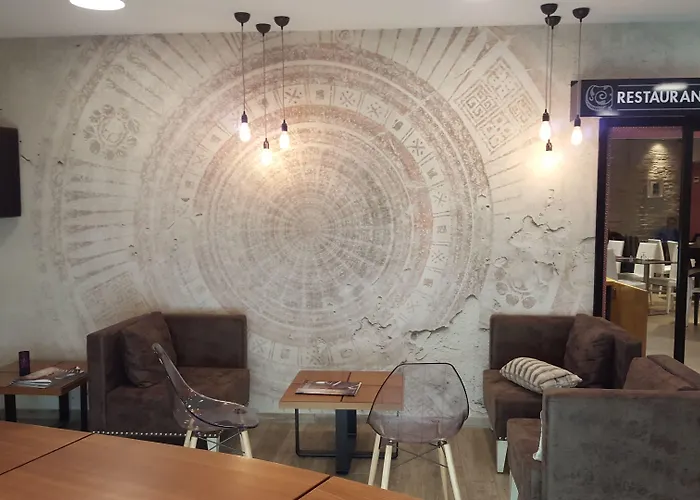 Logis Des Bourbons Climatise