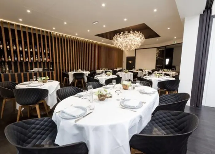 فندق Logis Des Bourbons Climatise