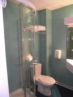 فندق Logis Des Bourbons Climatise